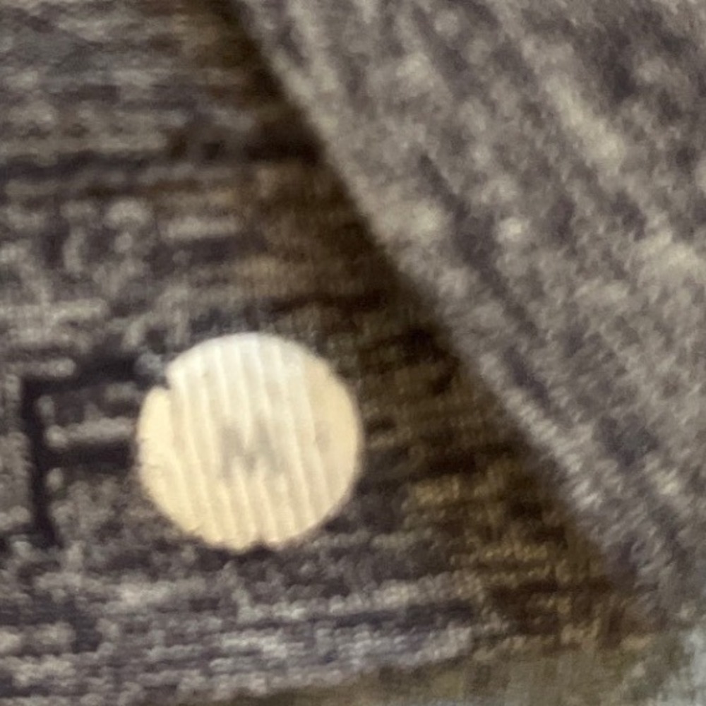 Lululemon Long Sleeve Athletic Shirt Heathered Gray Yellow Trim Men's Medium - Picture 3 of 8